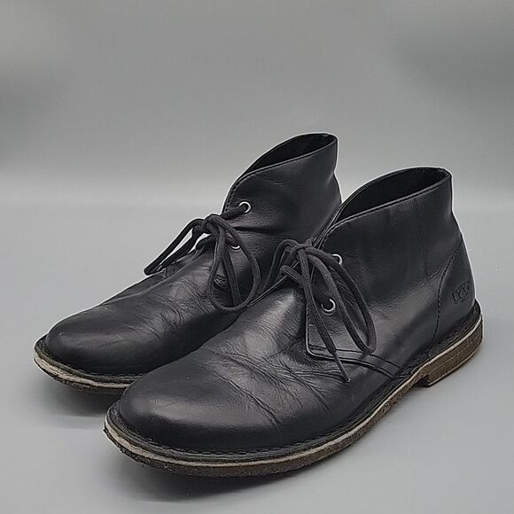 UGG 3275 Leighton Chukka Black Leather Ankle Winter Mens Boots Size 8.5 - Picture 2 of 10